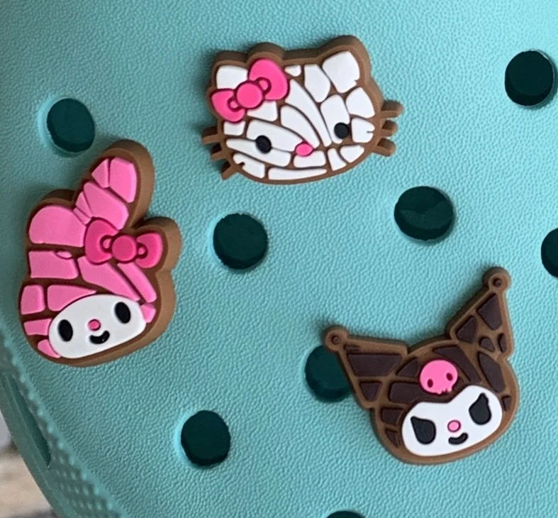 concha charms