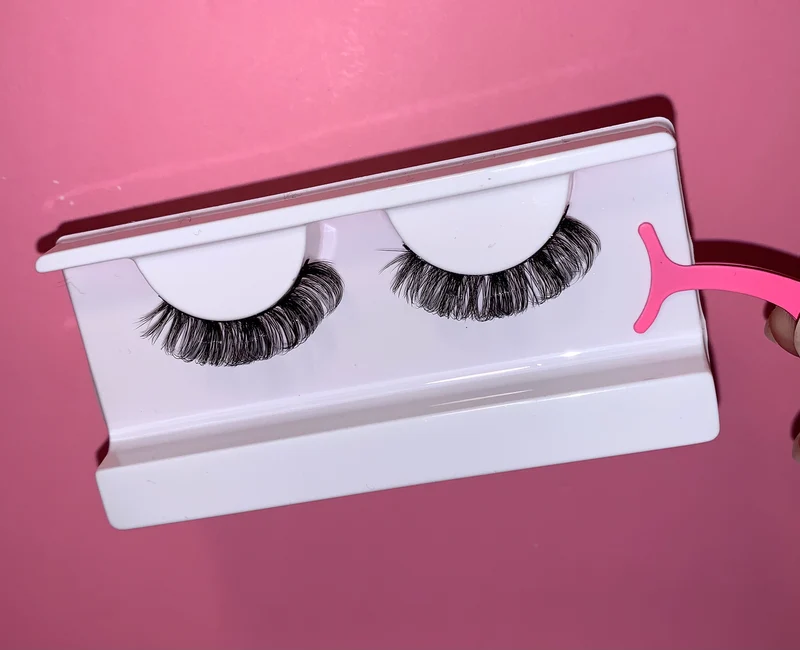 “Ghost” lash