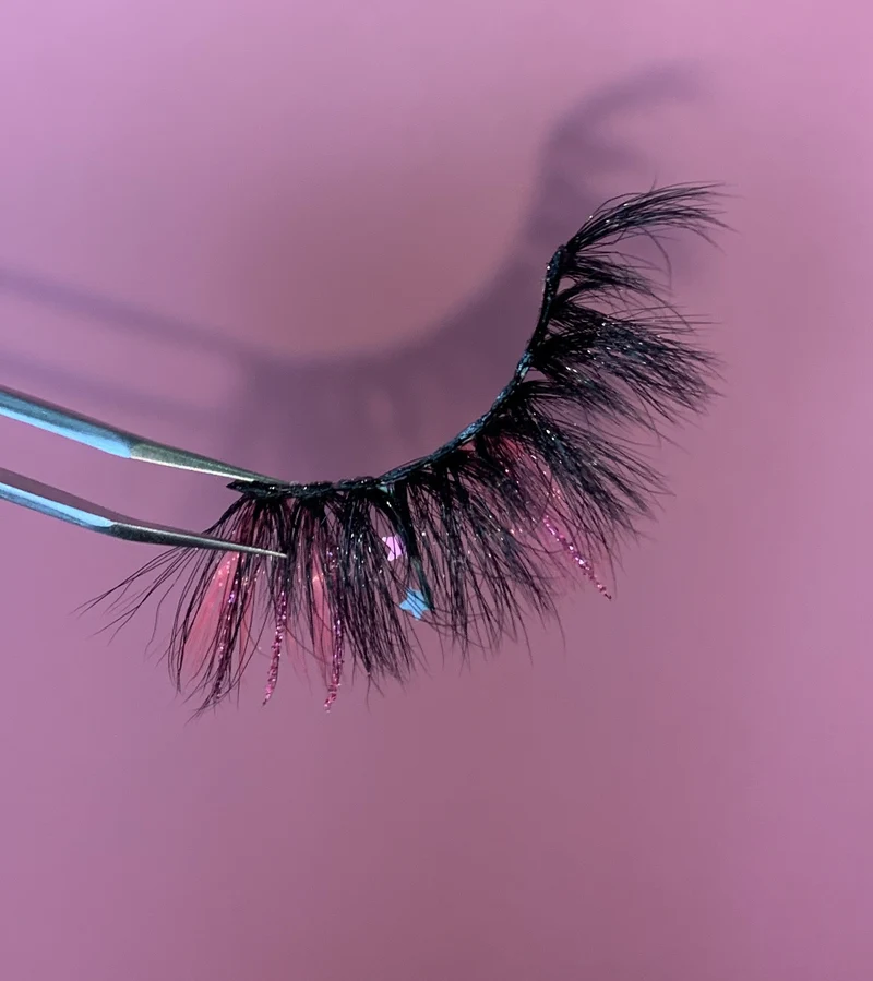 “Superstar” glitter lash