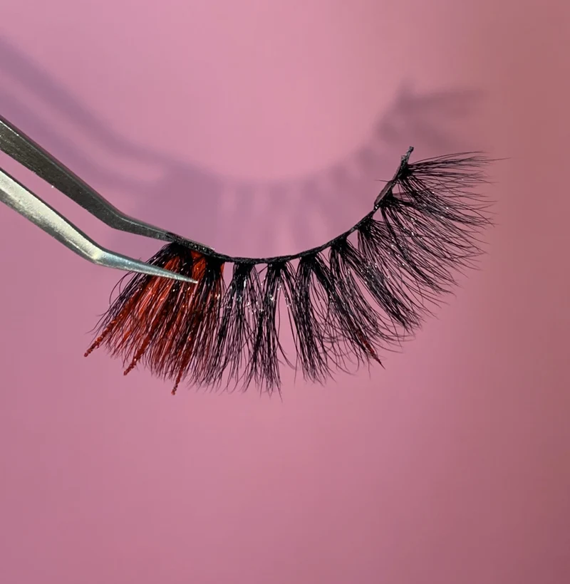 “Fuego” glitter lash