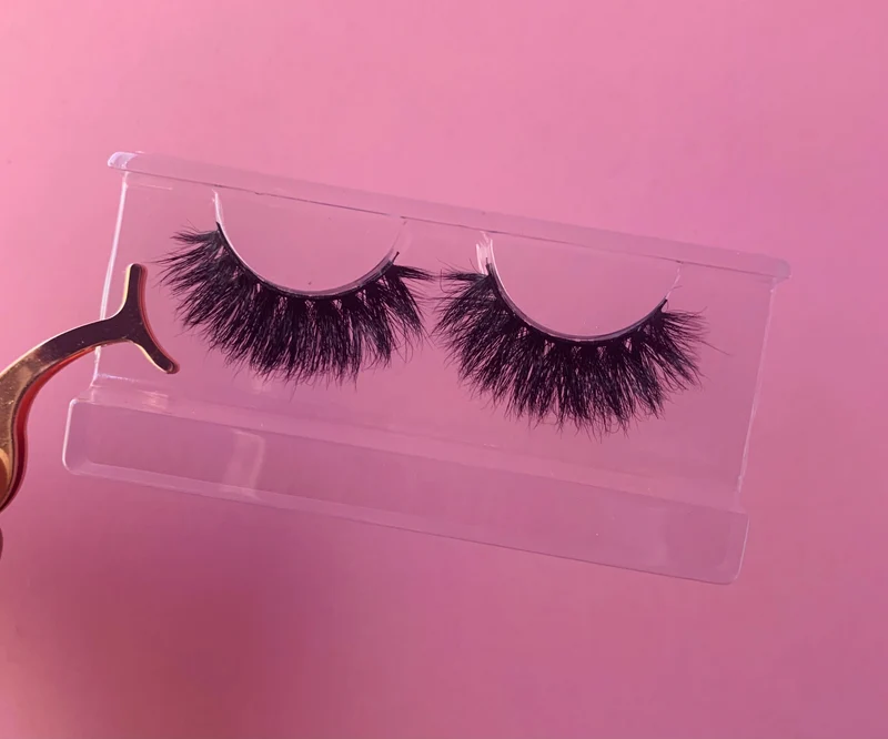 “Lilly” lash