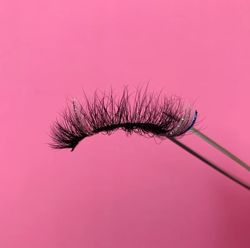 “Fairytale” glitter lash