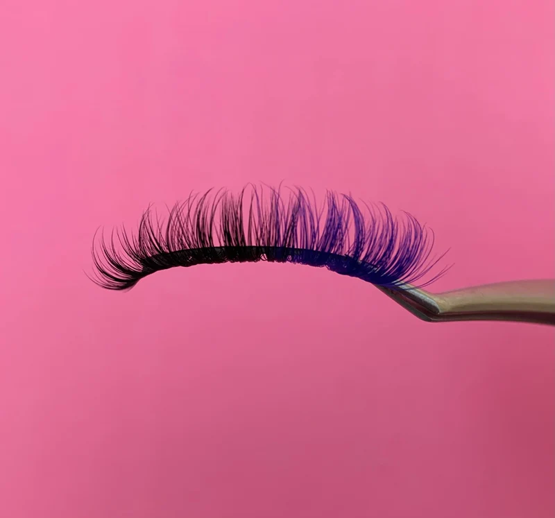 “Midnight Blue” lash