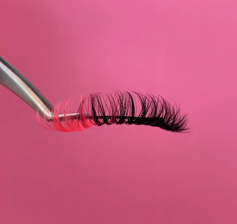 “Bubblegum” lash