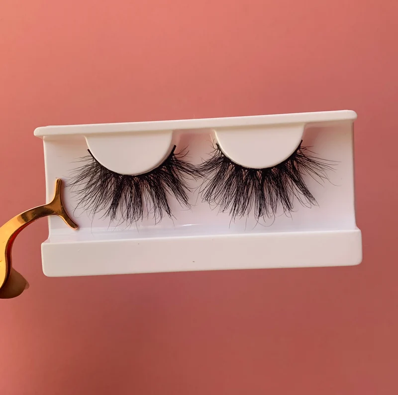 “Hustler” lash