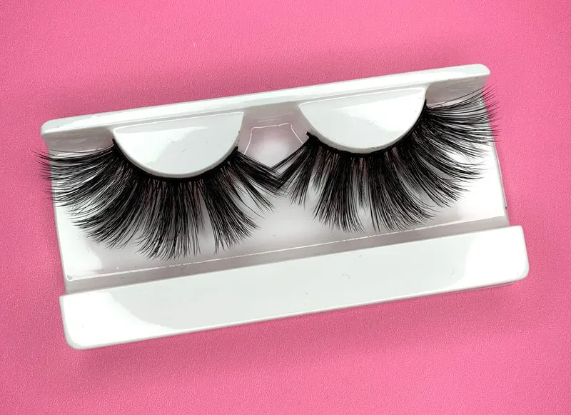 “Big blinks” lash