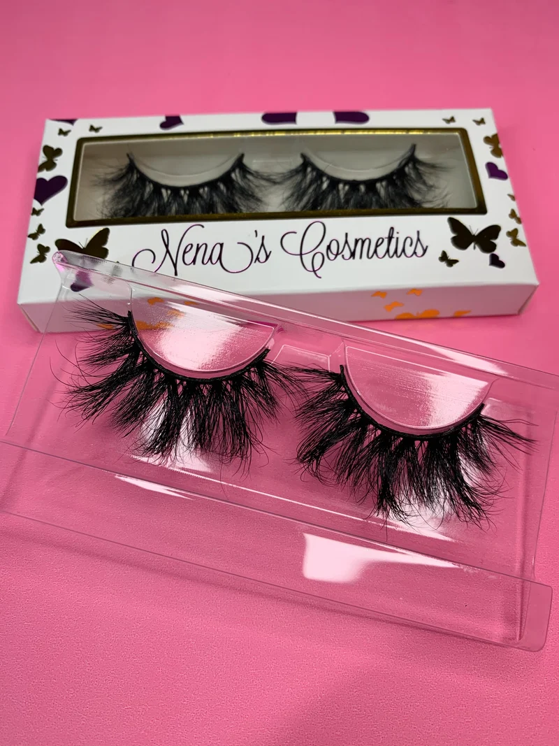 “Mena” lash