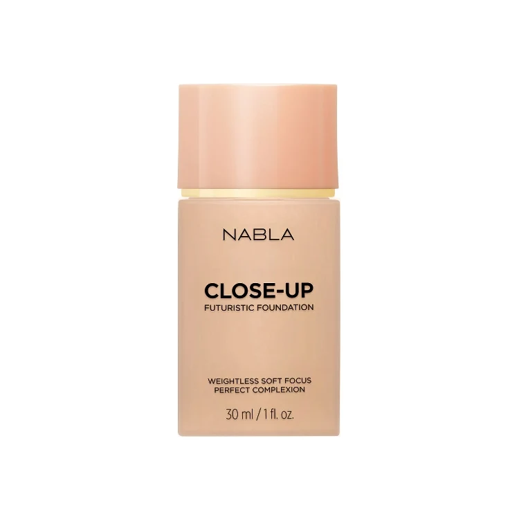 Nabla Cosmetics - Close-Up - Futuristic Foundation - Weightless Soft Focus - Perfect Complexion - Fond De Teint Perfectionnant - Effect Seconde Peau Et Lissant