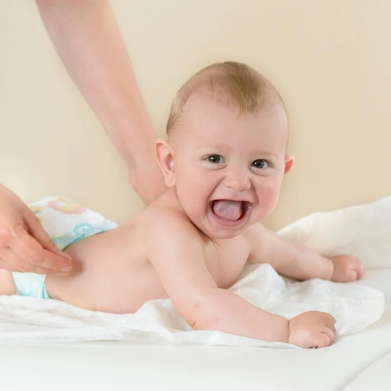 Olio extra delicato senza profumazione Baby, 200 ml - Weleda