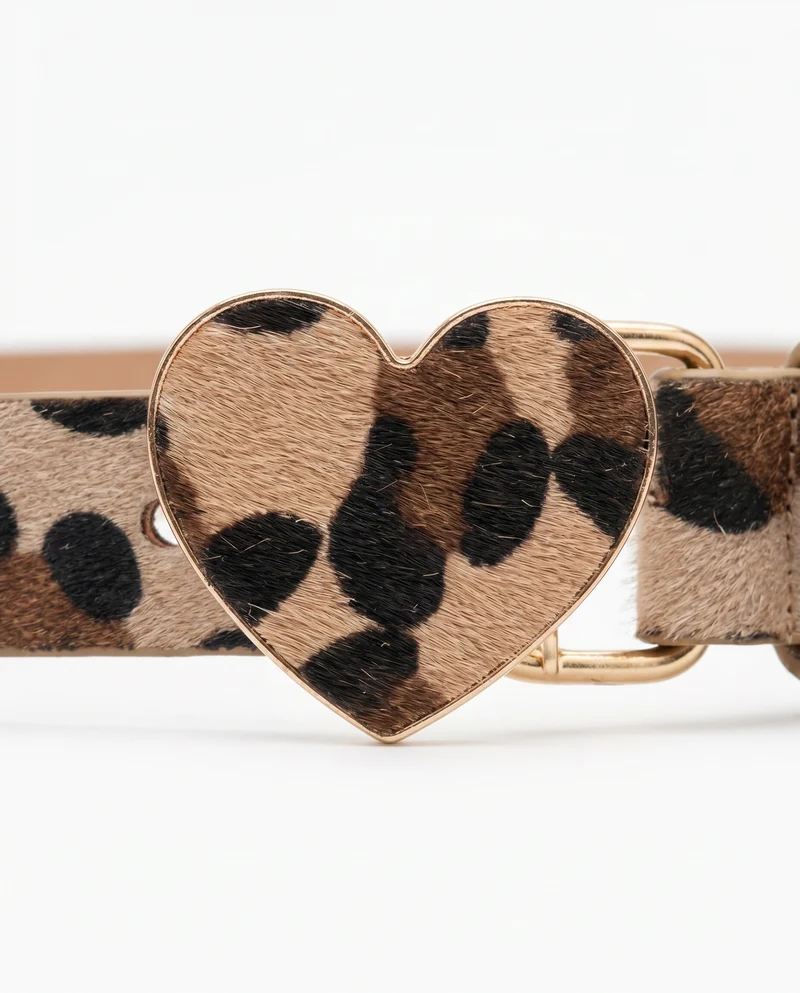 Cintura finto cavallino con fibbia cuore - Beige