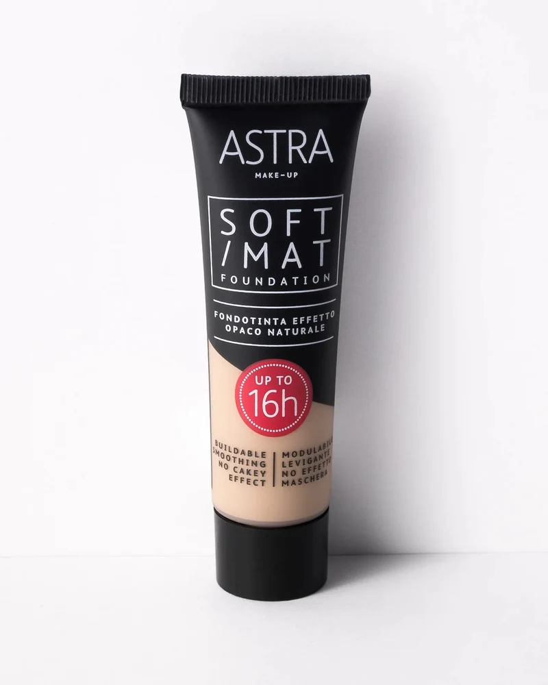 Astra Soft/Matt Foundation - 03 Sand