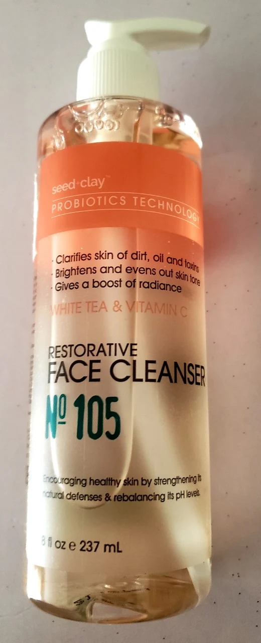 Seed and Clay Probiotics Technology White Tea & Vitamin C Face Cleanser