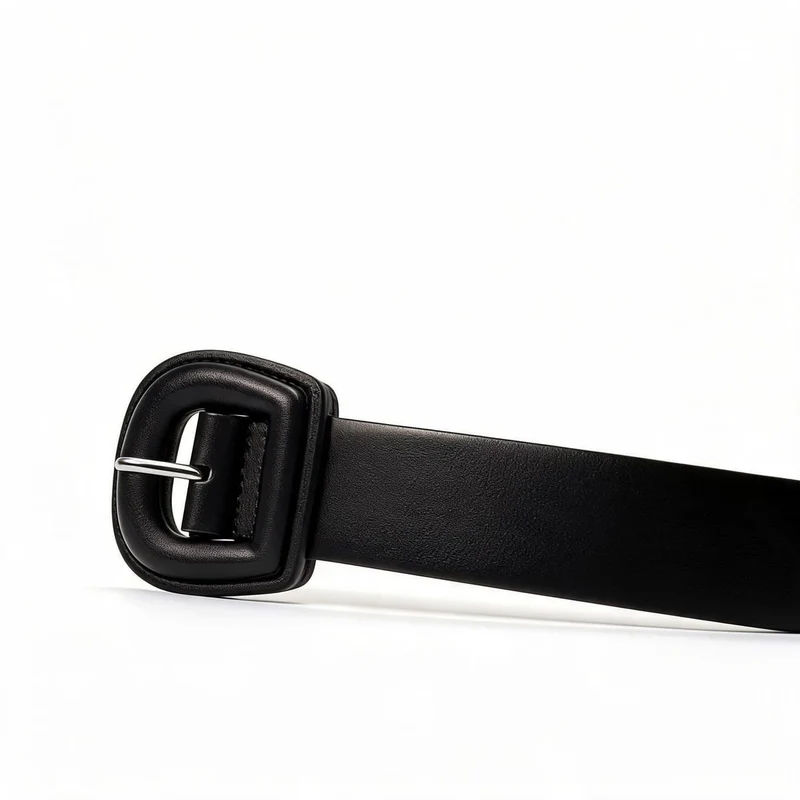 Cintura in finta pelle con fibbia elegante - Nero
