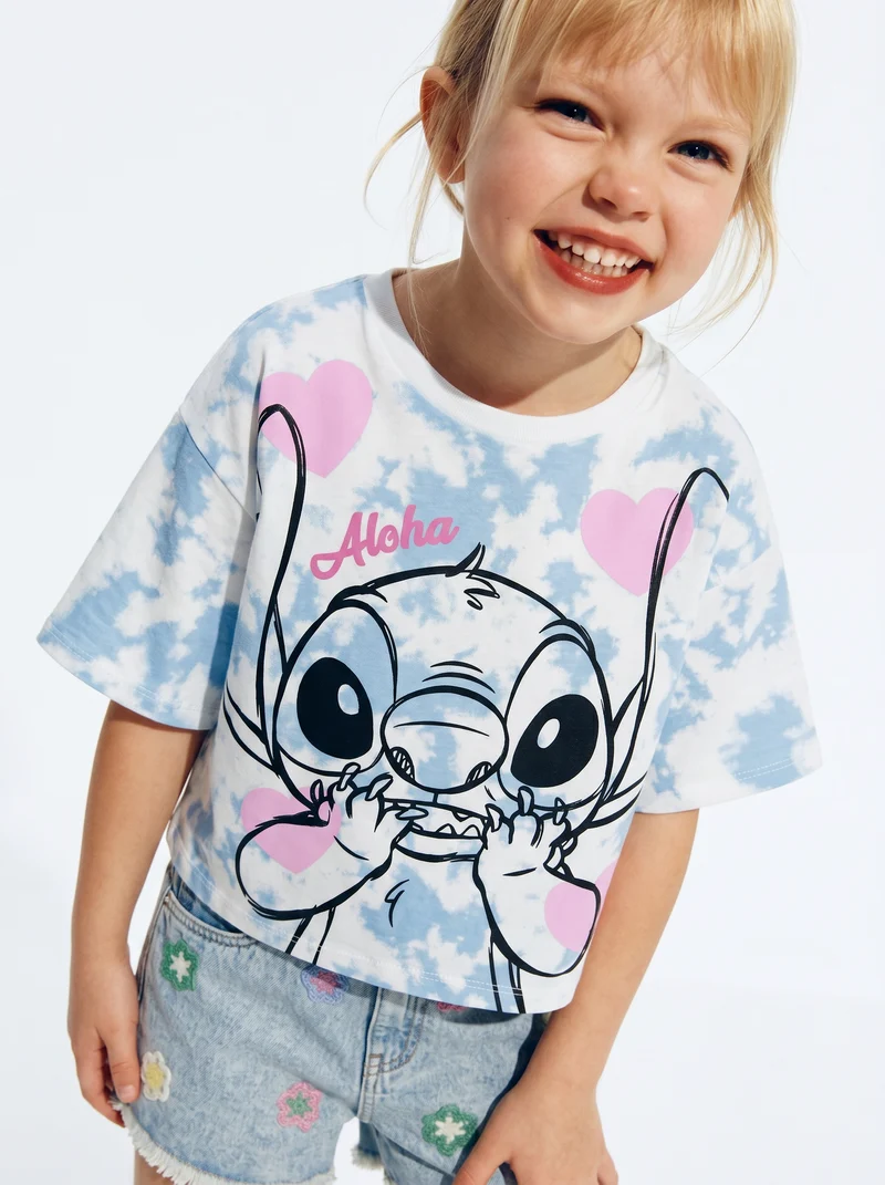 T-shirt Disney Stitch: 3 stili unici - Fantasia
