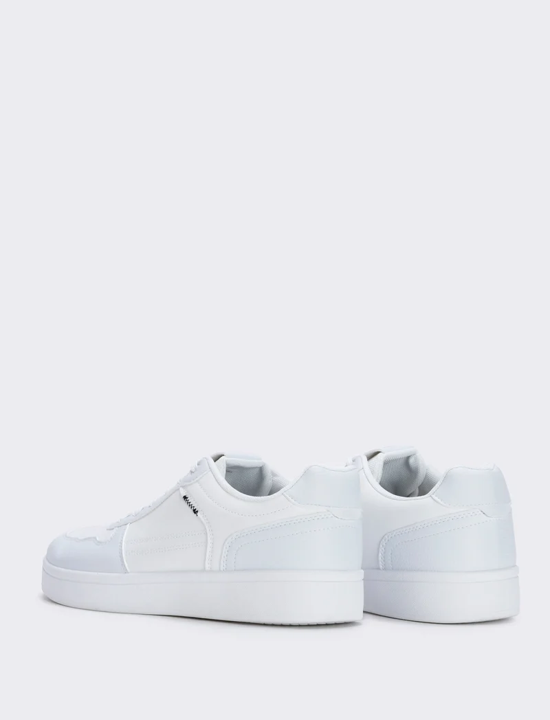 Sneakers minimal bianche da uomo in poliuretano - Bianco