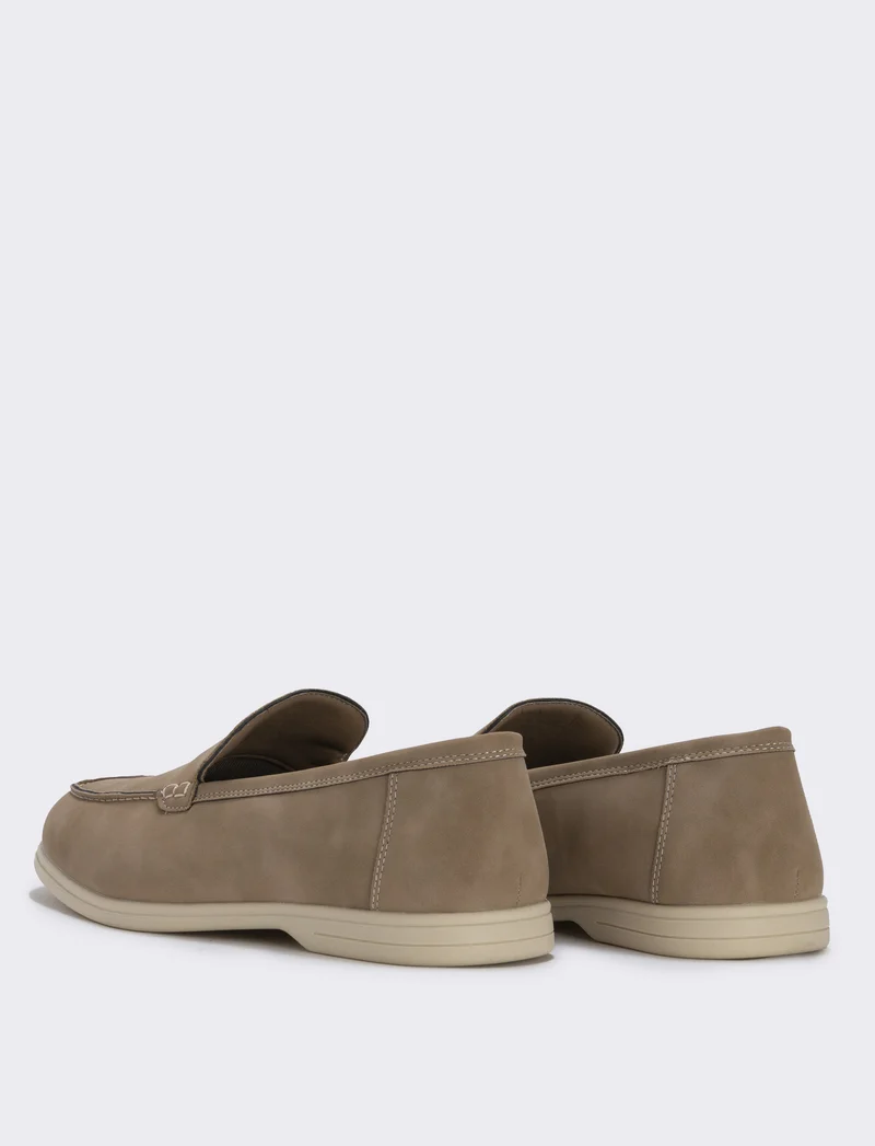Scarpa scamosciata uomo effetto poliuretano - Grigio tortora