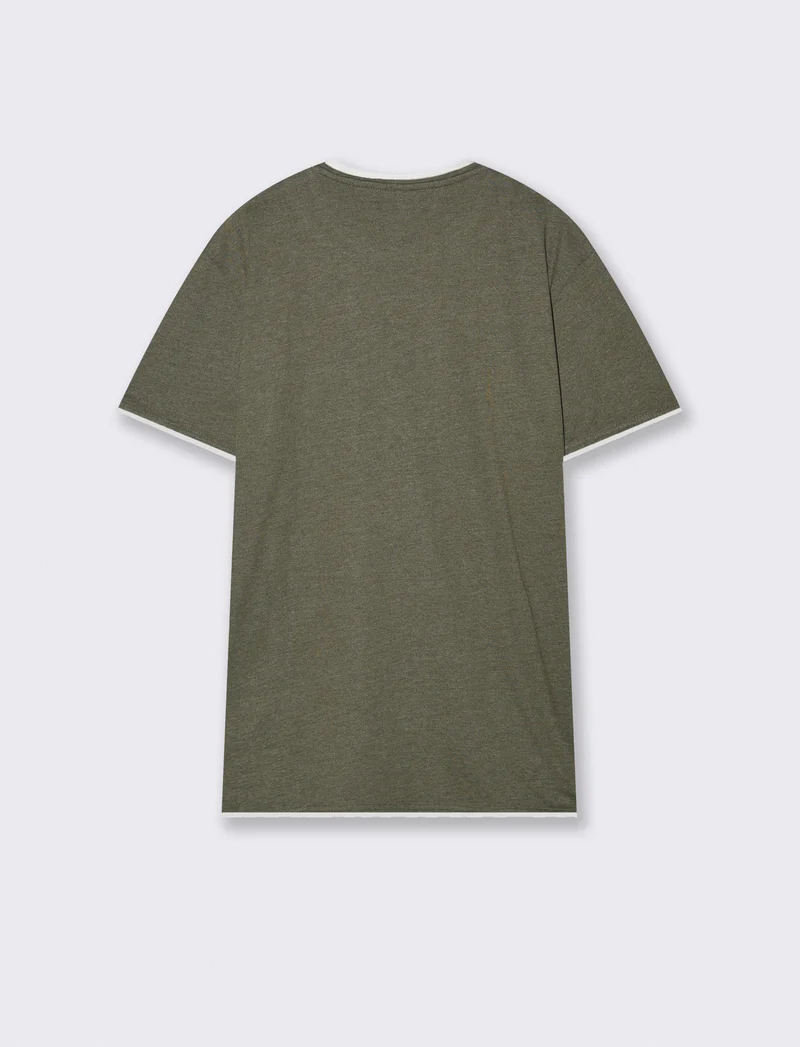 T-shirt melange con tasca e dettagli bianchi - Verde militare