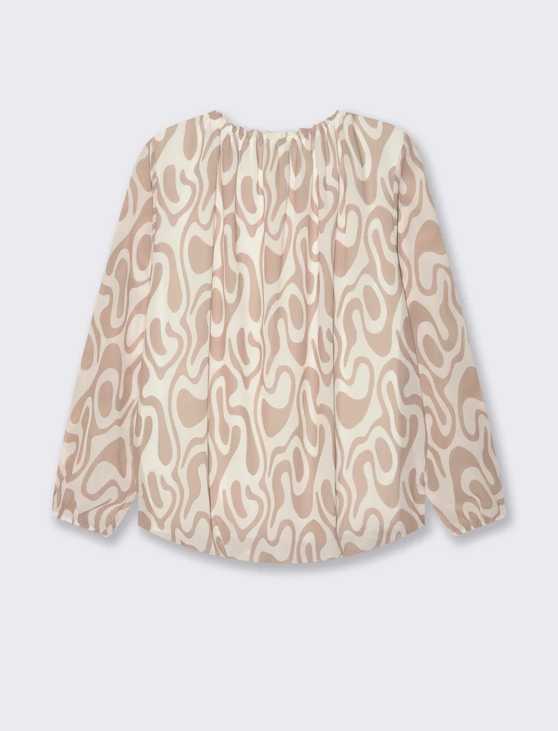 Blusa ampia in tessuto leggero con stampa e fiocco su una spalla. - Cammello