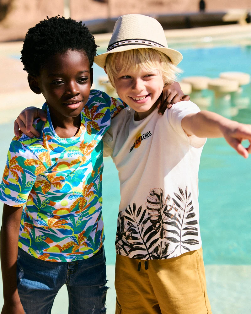 T-shirt stampata con tasca da bambino - Fantasia